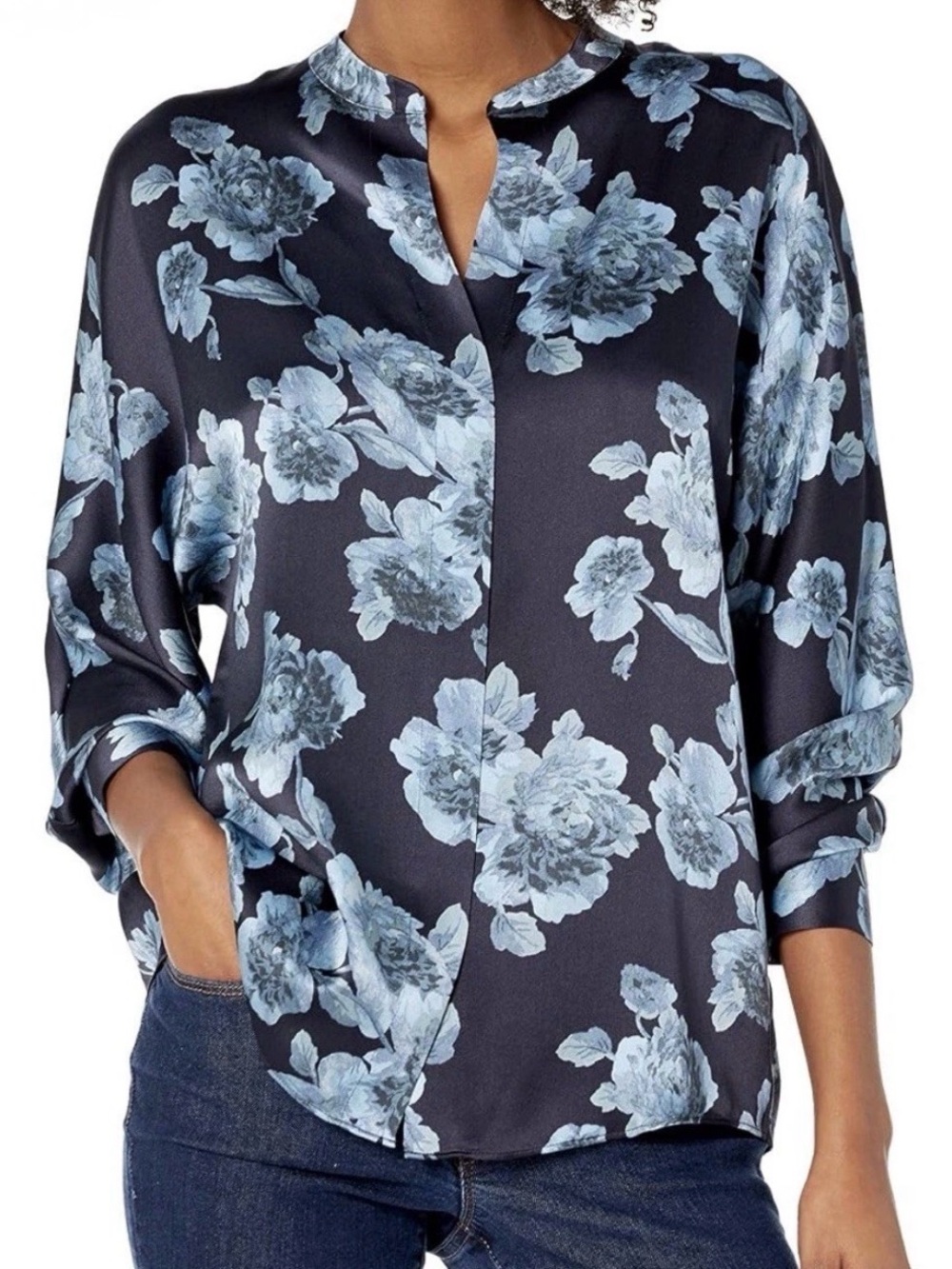 VINCE Silk Tapestry Floral Popover Blouse S Blue Shirt Luxury Classic Corpcore